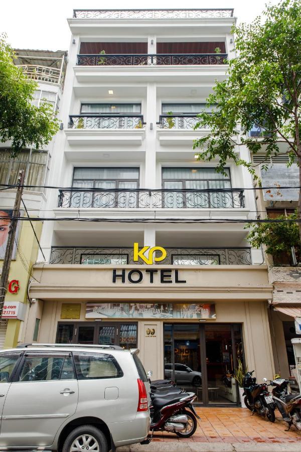 Kp Hotel Кан То Екстериор снимка