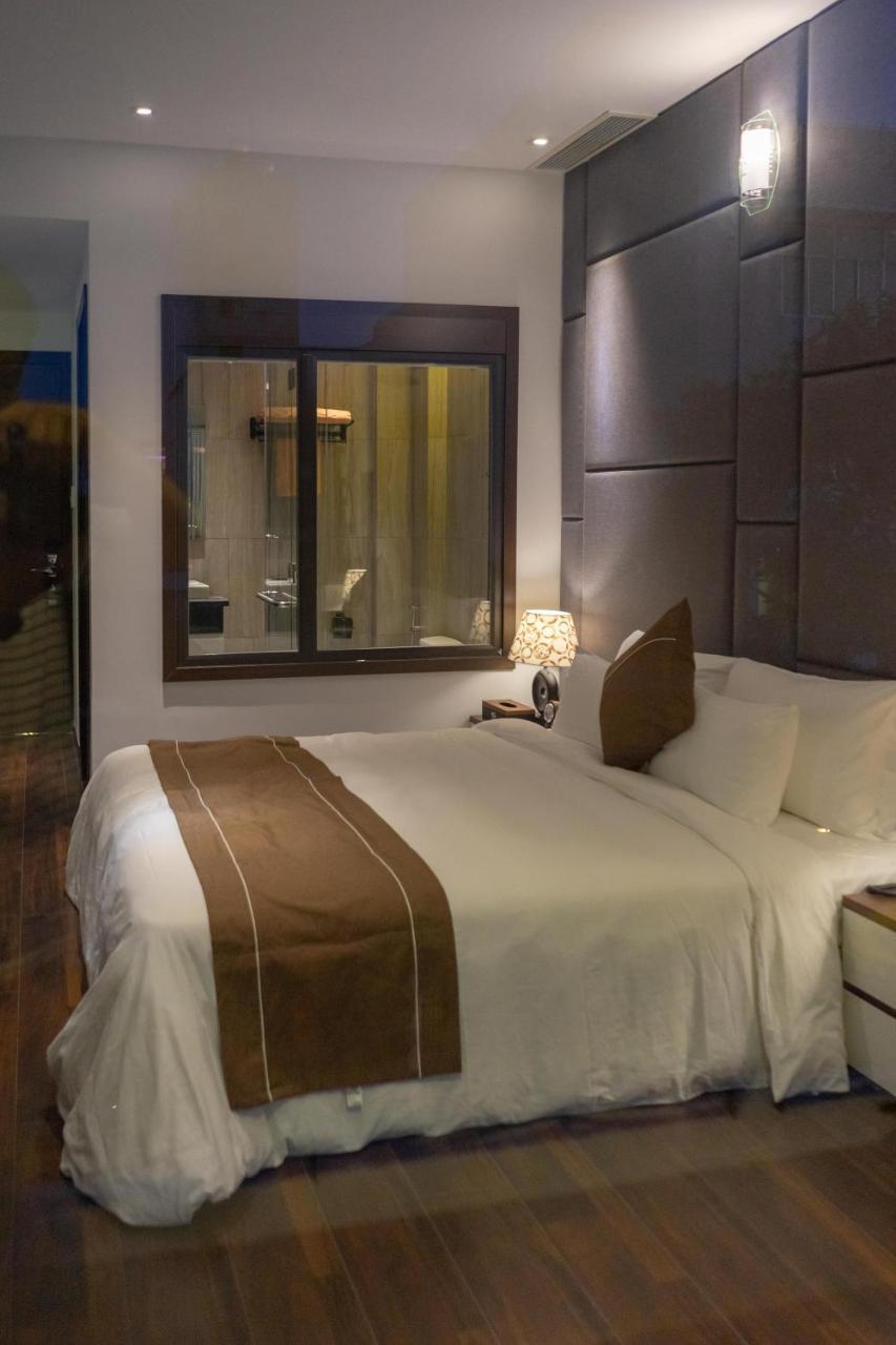 Kp Hotel Кан То Екстериор снимка