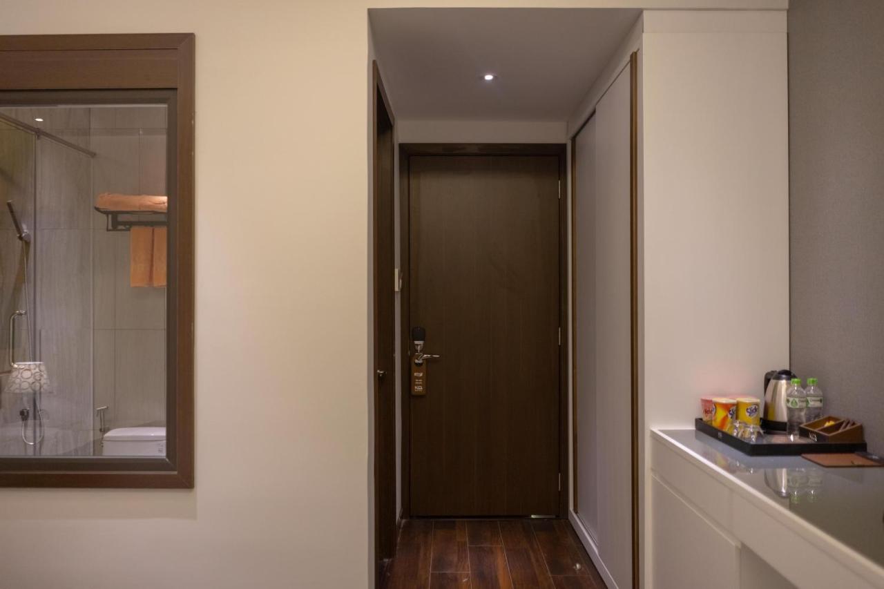 Kp Hotel Кан То Екстериор снимка