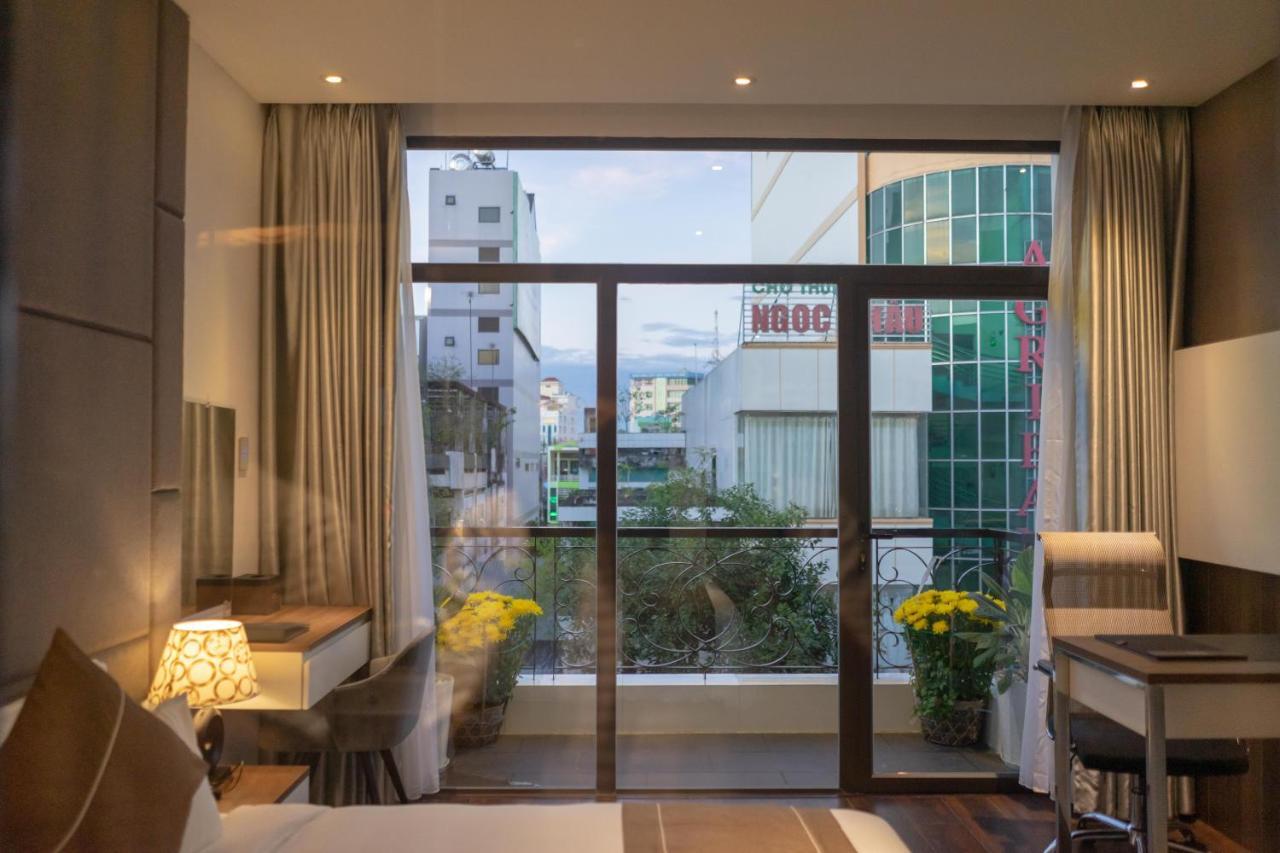 Kp Hotel Кан То Екстериор снимка