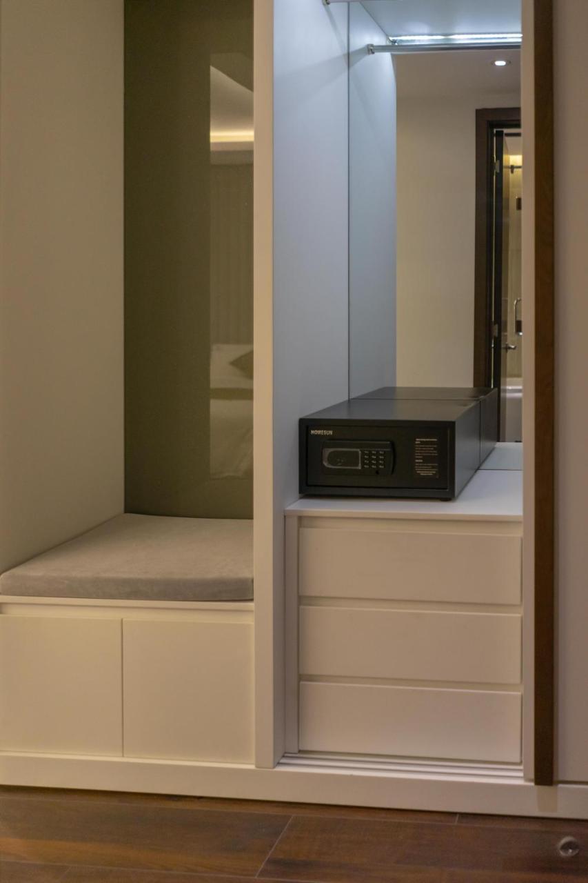 Kp Hotel Кан То Екстериор снимка