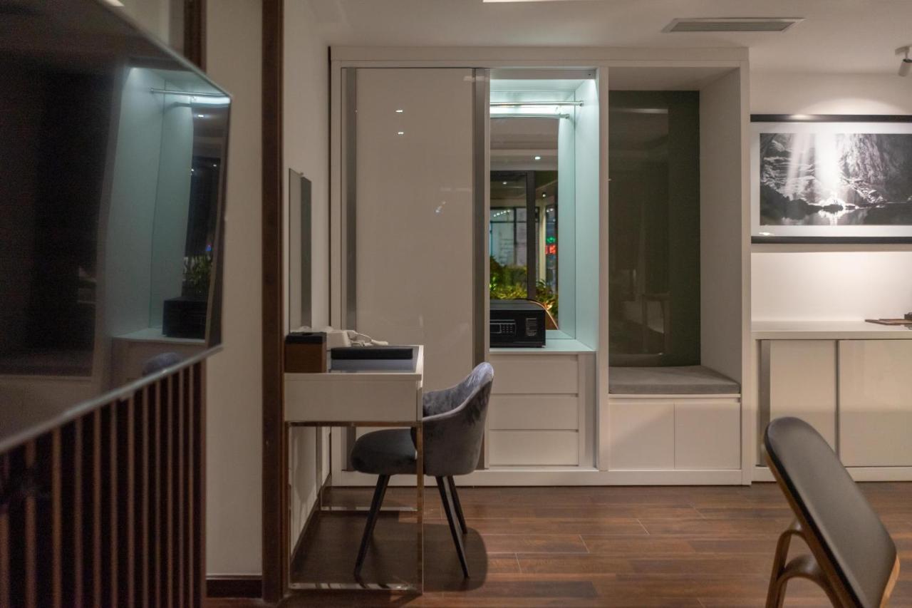 Kp Hotel Кан То Екстериор снимка