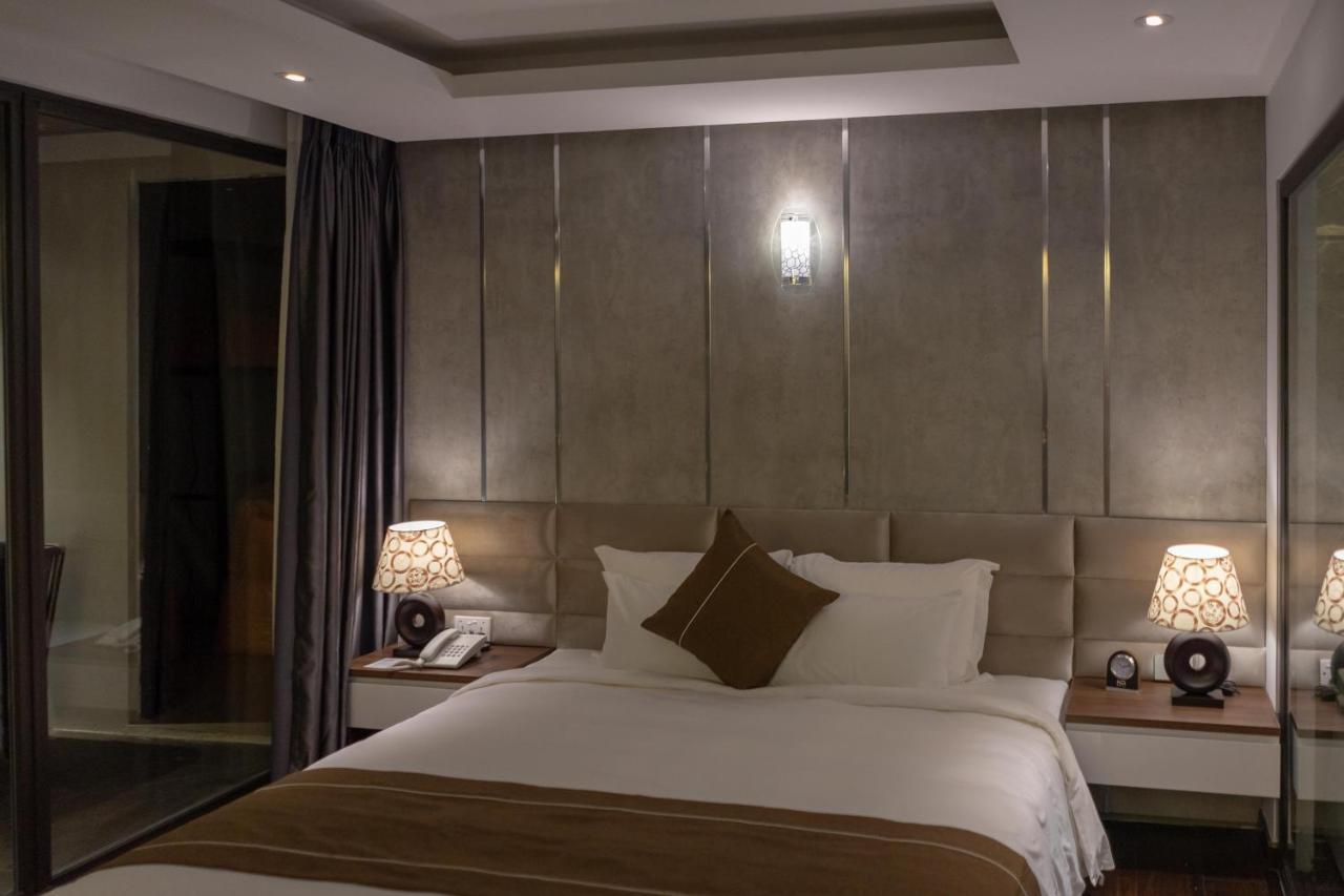 Kp Hotel Кан То Екстериор снимка